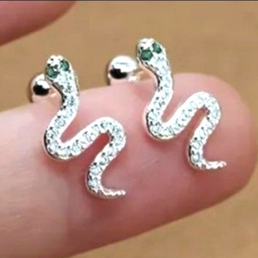 925 STERLING SILVER GREEN EYE CRYSTAL DIAMOND CZ SNAKE SCREW BACK EARRINGS☆NEW